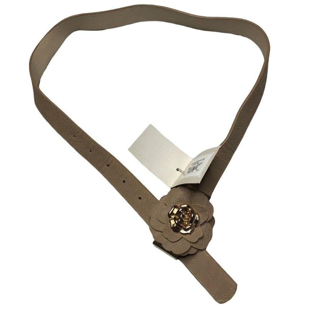 Francescas Womens Brown Belt LOT 2: Woven Oval Buckle, Skinny Flower Front S/M - Picture 3 of 8